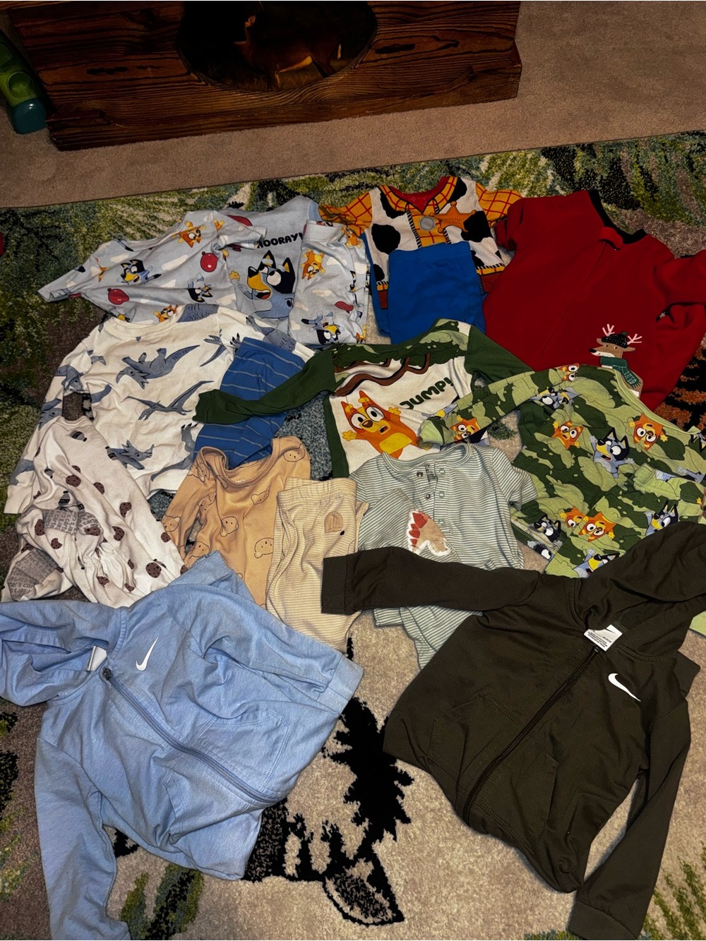 Pajama lot 2 nike one piece zip ups